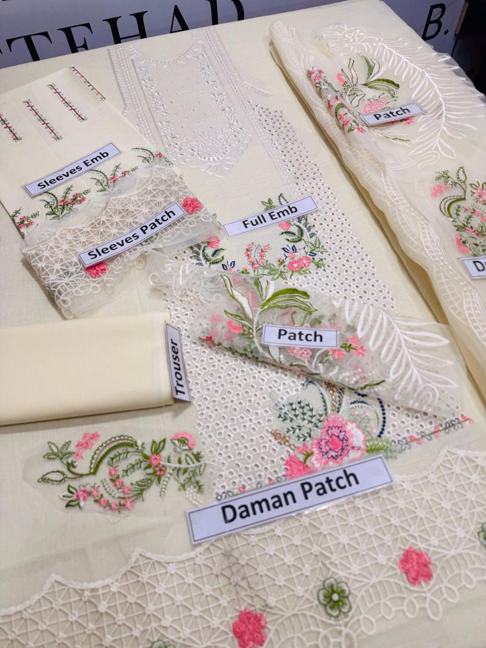 Off-White Chikankari Embroidered Lawn Suit – 3 Piece Unstitched with Organza Dupatta