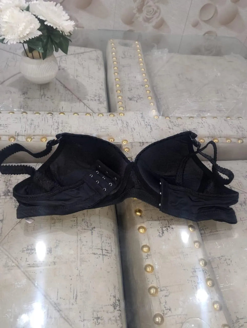 Classic Black Spandex Padded Bra - Smooth Plain Design (B Cup, Sizes 36-42)