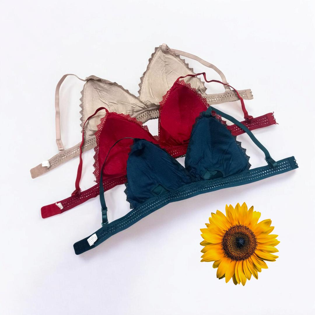 Women’s Fancy Lace Bralette – Soft Wireless Triangle Cup Bra (Comfortable & Stylish)